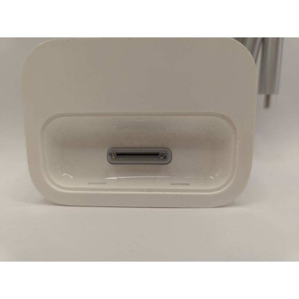 Apple iPod A1153 White Auxiliary Output 30-Pin Universal Charging Dock Kit - Picture 4 of 6